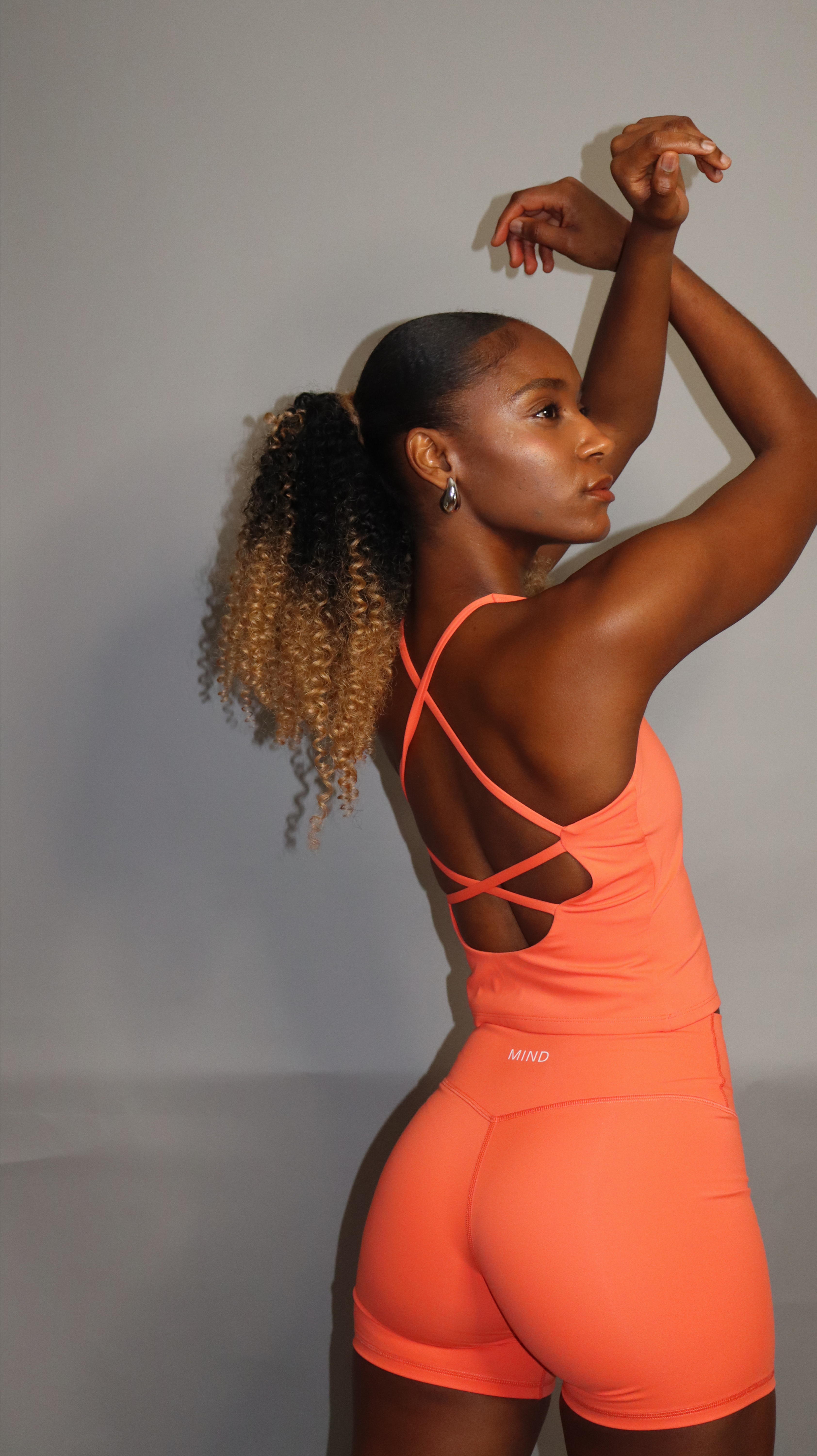 Cross Back